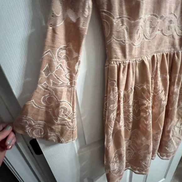 Altr'd State Nude Embroidered Mini Dress S : S Runs Small - Picture 4 of 4